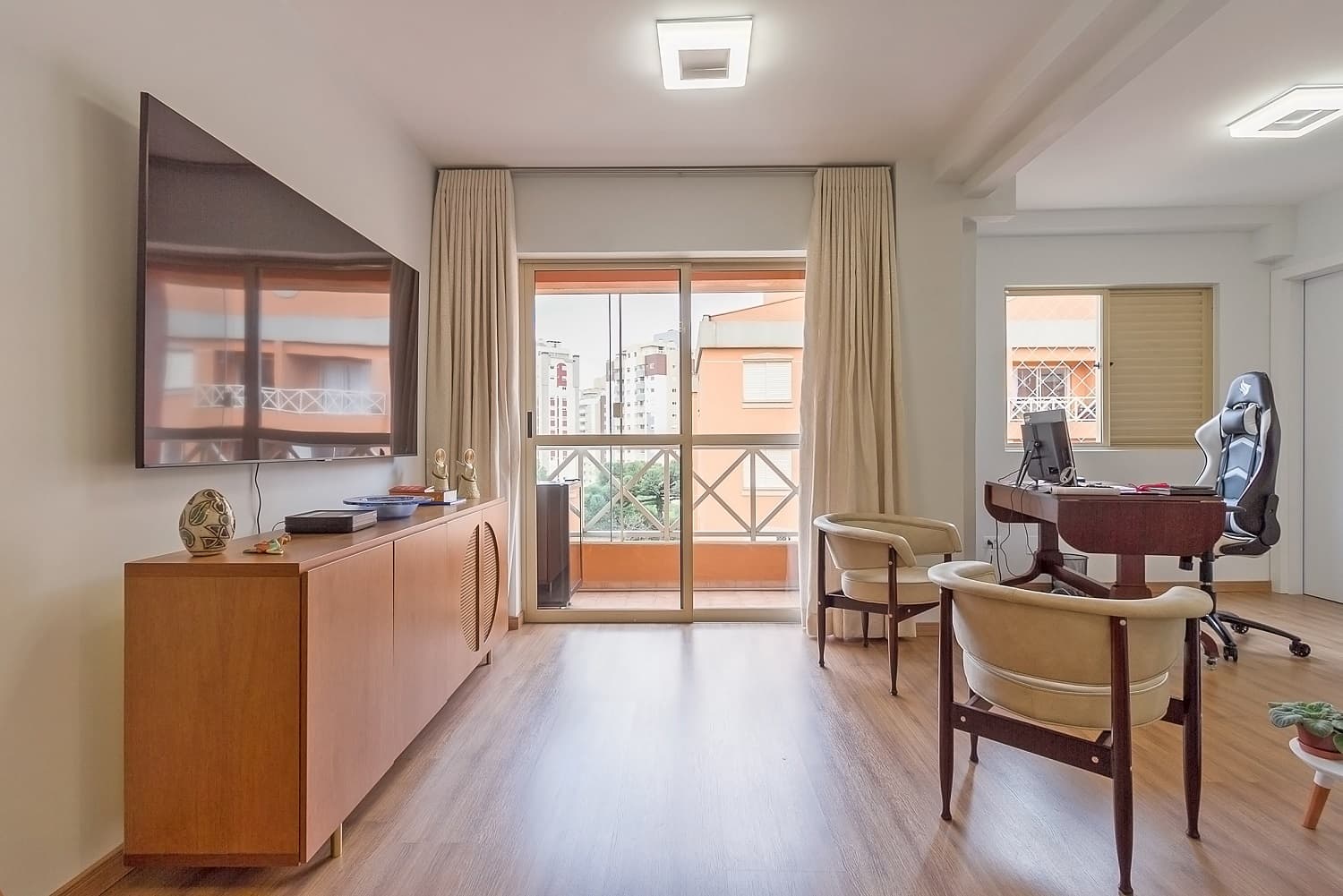 Apartamento todo reformado e equipado para locação