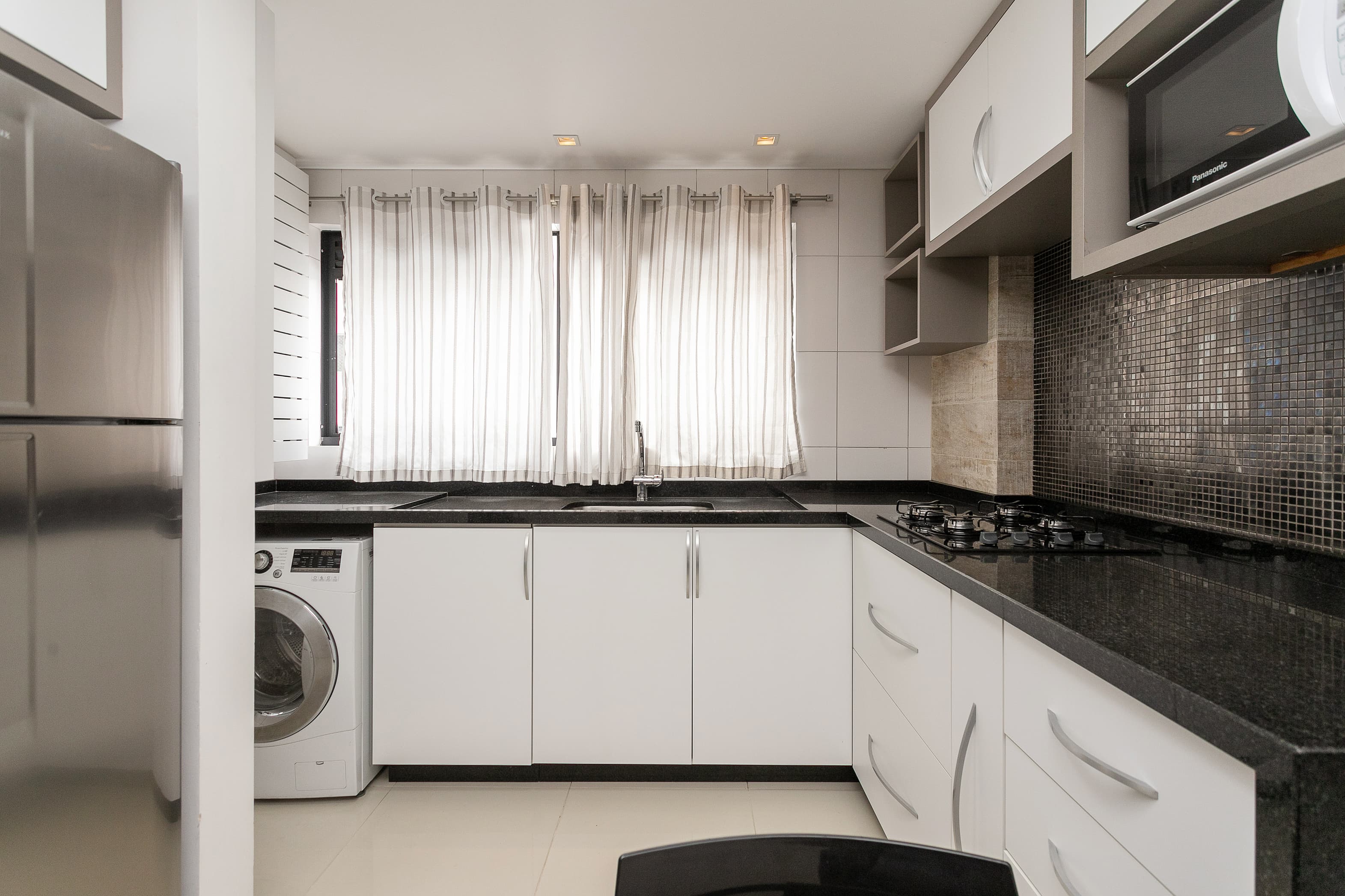 Apartamento Mobiliado e Equipado de 1 Dormitorio na Vila Izabel