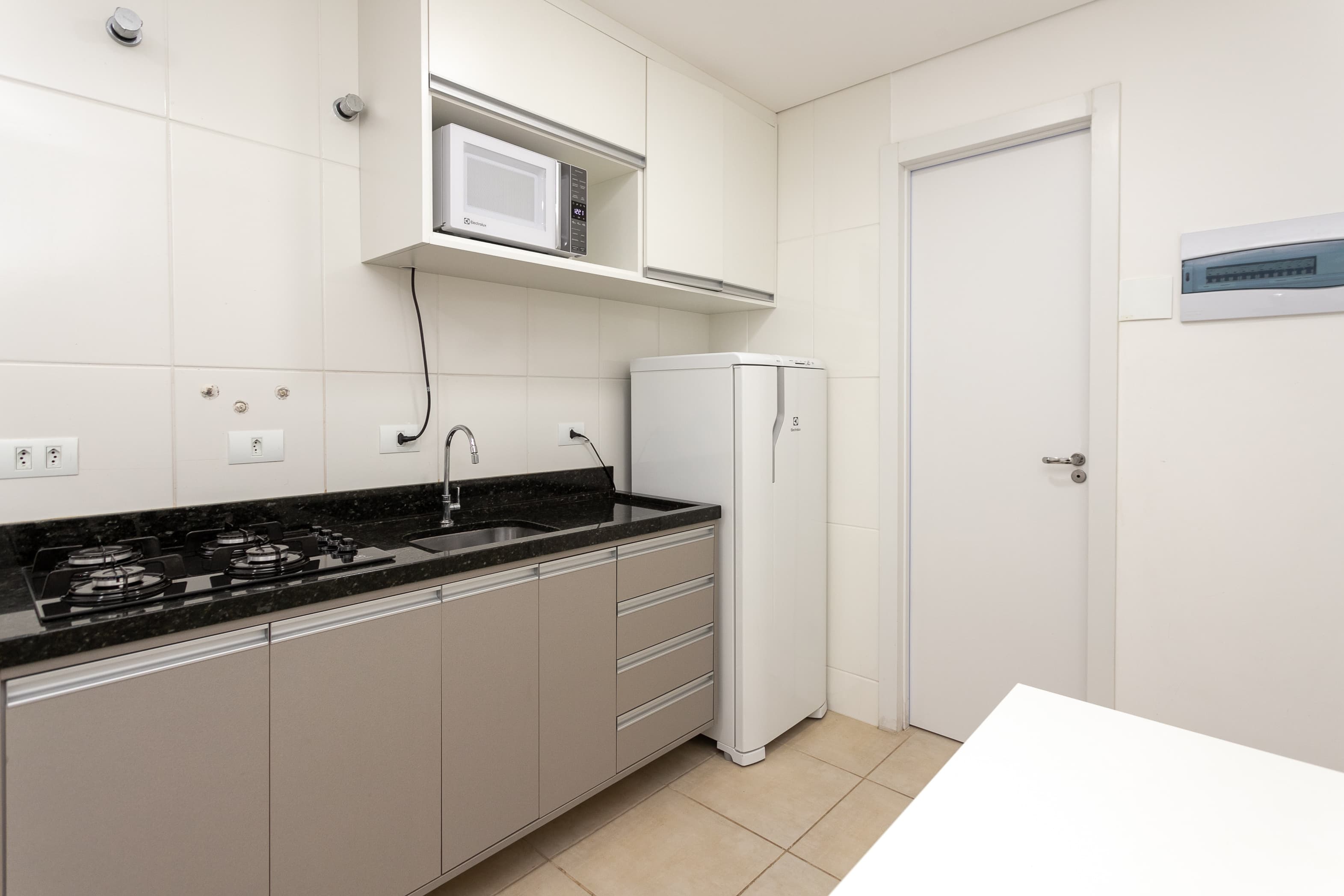 Studio com 1 Dormitorio no Bairro Portao